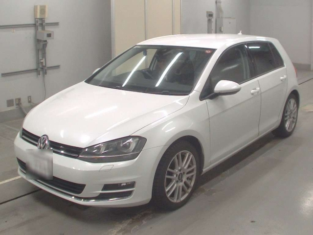 VOLKSWAGEN GOLF 2016
