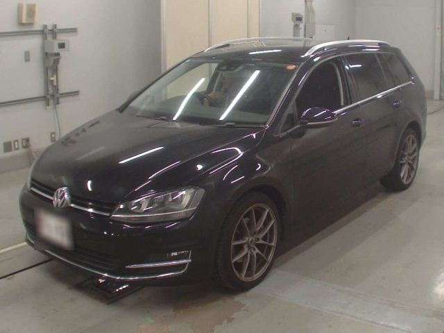 VOLKSWAGEN GOLF VARIANT