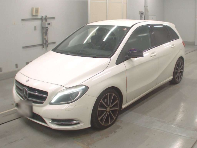 MERCEDES BENZ B CLASS 2014