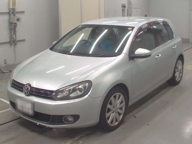 VOLKSWAGEN GOLF 2009