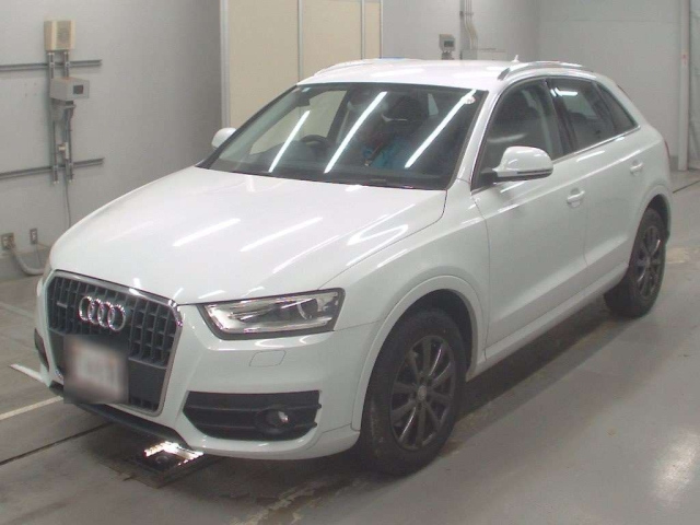 AUDI Q3 2015