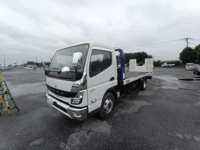 MITSUBISHI CANTER 2021