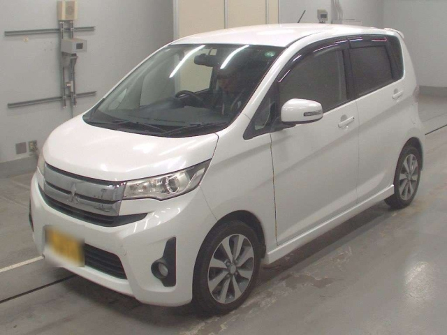 MITSUBISHI EK CUSTOM 2013