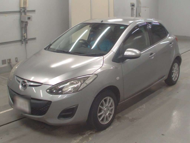 MAZDA DEMIO 2011