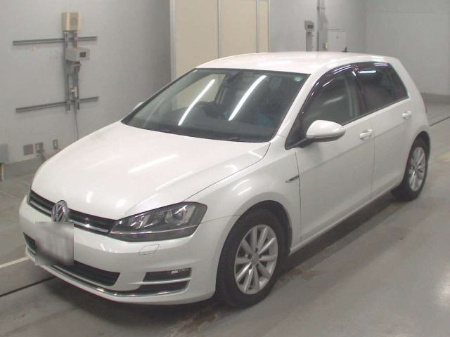 VOLKSWAGEN GOLF 2015