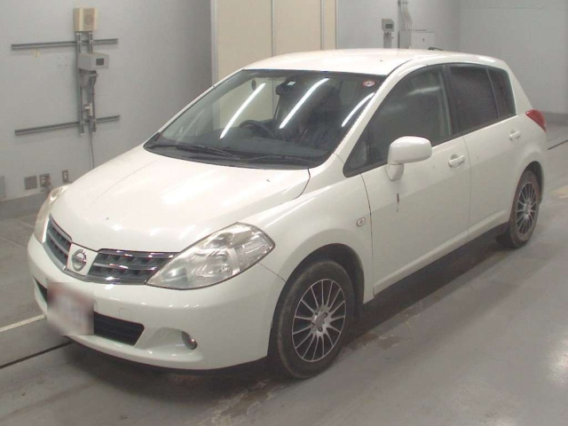 NISSAN TIIDA 2008