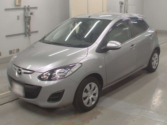 MAZDA DEMIO 2012
