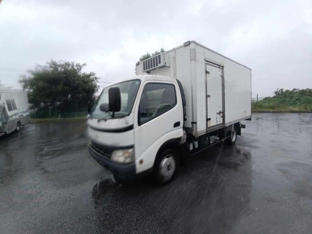 TOYOTA DYNA 2006