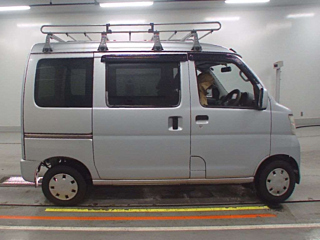 DAIHATSU HIJET VAN 2013
