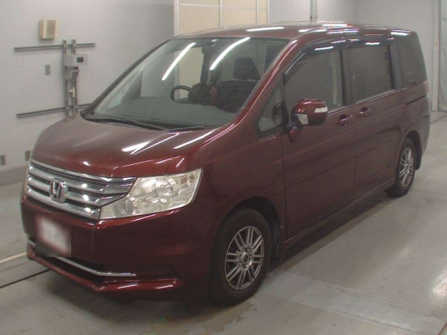 HONDA STEP WAGON 2012