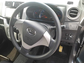 DAIHATSU MOVE 2014