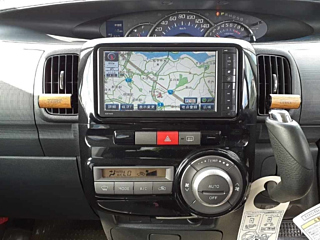 DAIHATSU TANTO 2012