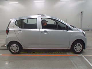 DAIHATSU MIRA E S 2024