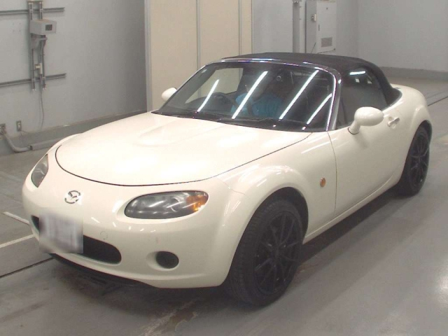 MAZDA ROADSTER 2005