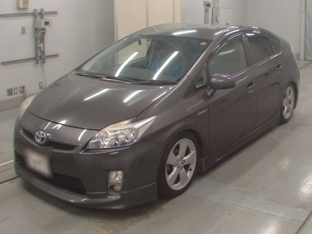 TOYOTA PRIUS 2011