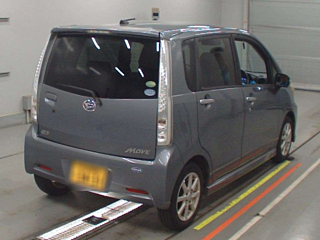 DAIHATSU MOVE 2011