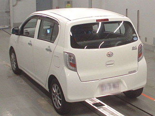 DAIHATSU MIRA E S 2015