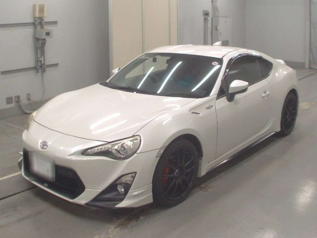 TOYOTA 86