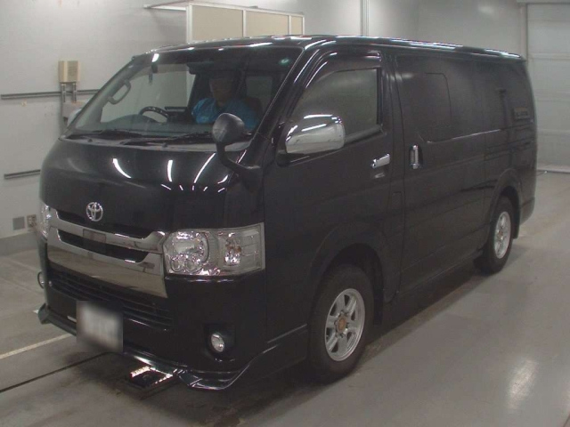 TOYOTA REGIUS ACE VAN 2018