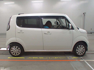 SUZUKI MRWAGON 2013