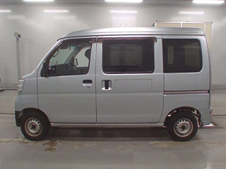 DAIHATSU HIJET VAN 2020