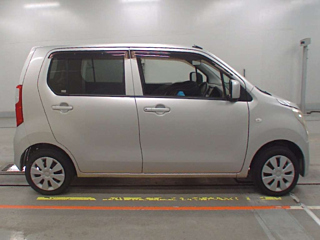 SUZUKI WAGON R 2014