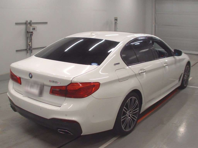 BMW 5 SERIES 2018