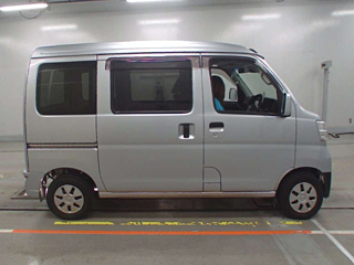 DAIHATSU HIJET VAN 2021