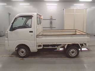 DAIHATSU HIJET TRUCK 2014