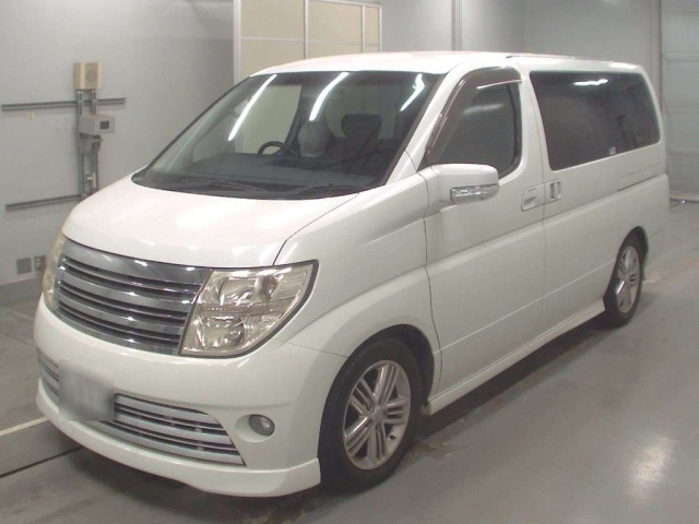 NISSAN ELGRAND 2005