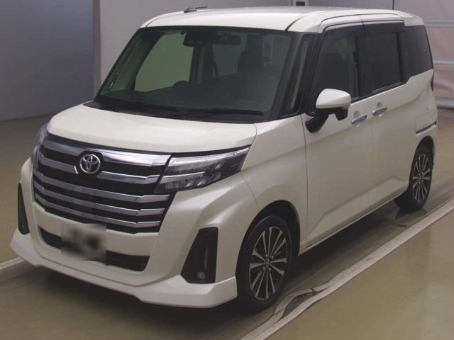 TOYOTA ROOMY 2022