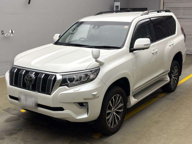 TOYOTA LAND CRUISER PRADO 2018