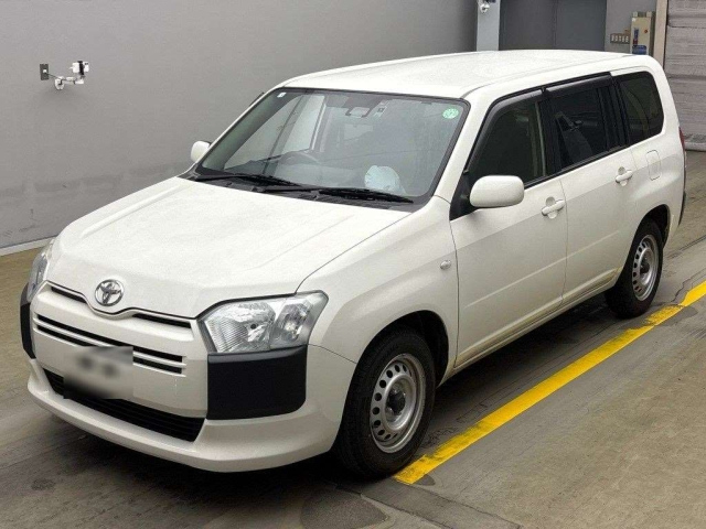 TOYOTA PROBOX 2018