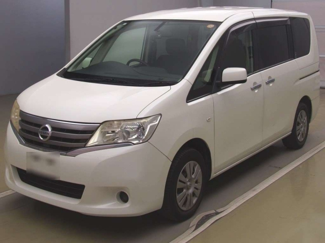 NISSAN SERENA 2011