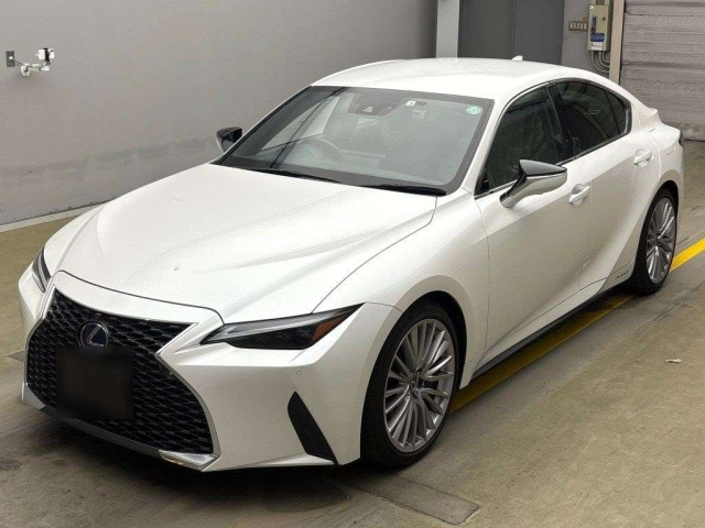 LEXUS IS 2022