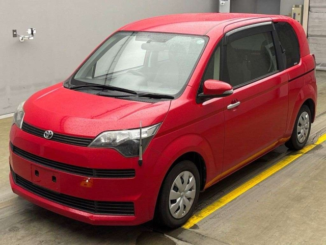 TOYOTA SPADE 2012