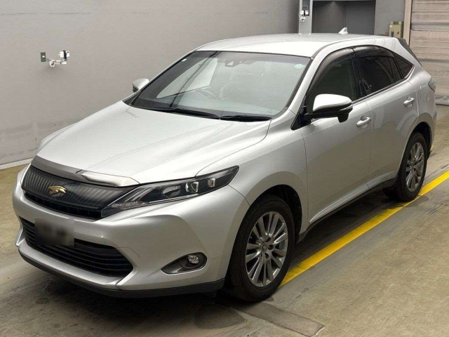 TOYOTA HARRIER 2013