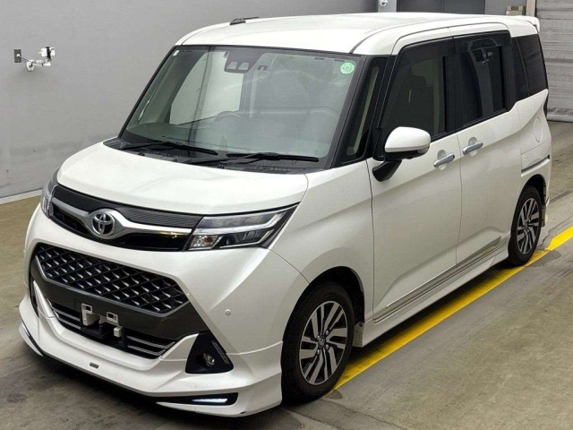 TOYOTA TANK 2020