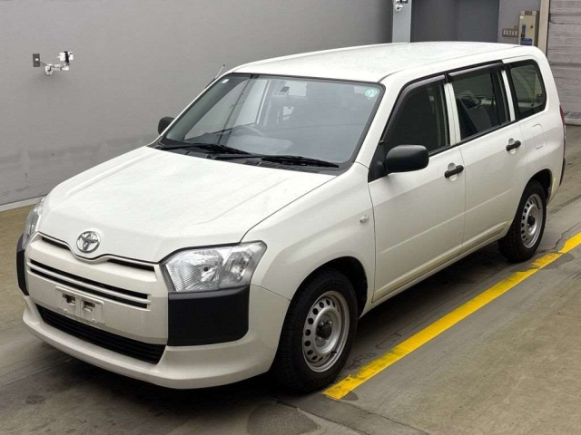 TOYOTA SUCCEED