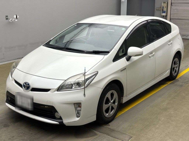 TOYOTA PRIUS 2014