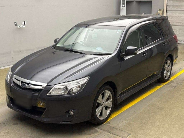 SUBARU EXIGA 2012