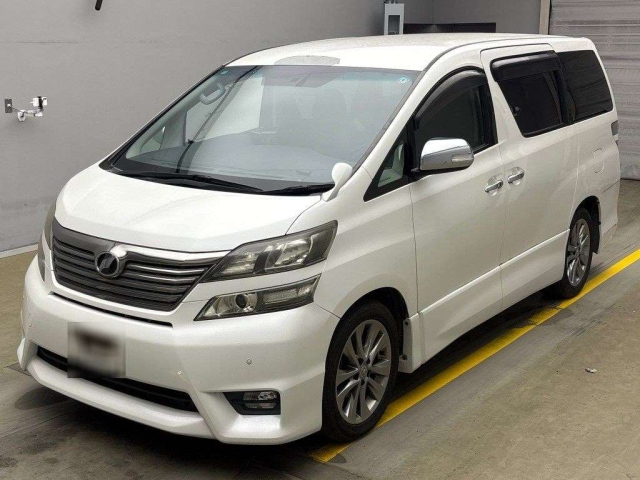 TOYOTA VELLFIRE 2010