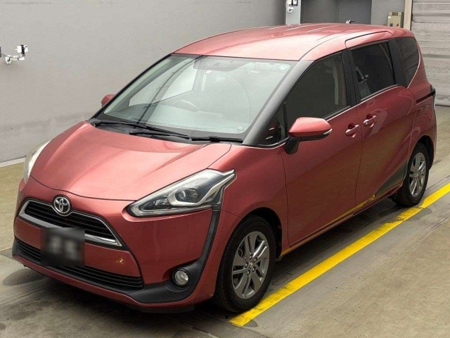 TOYOTA SIENTA 2016