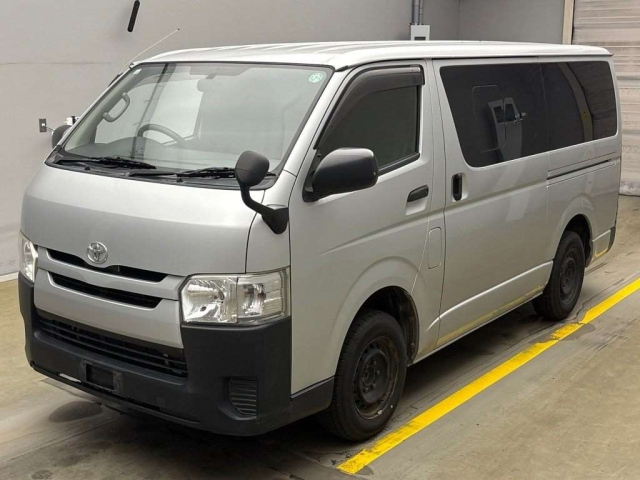 TOYOTA REGIUS ACE VAN 2014
