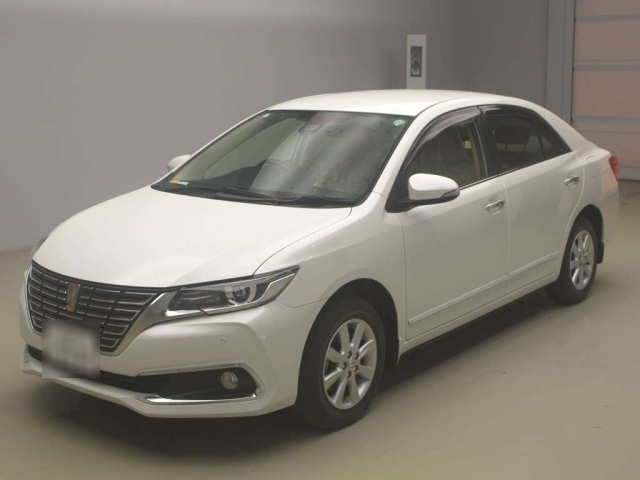 TOYOTA PREMIO 2017