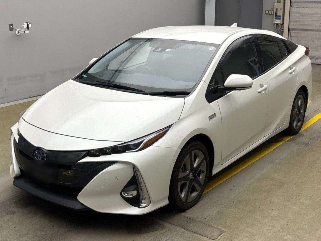 TOYOTA PRIUS PHV 2020