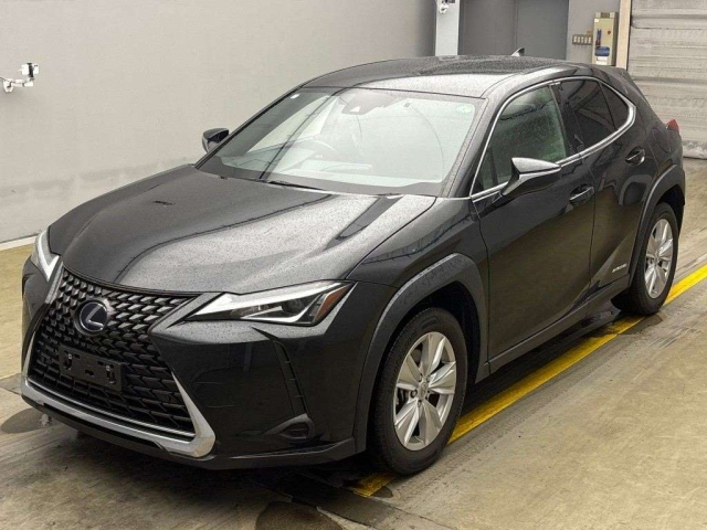 LEXUS UX 2021