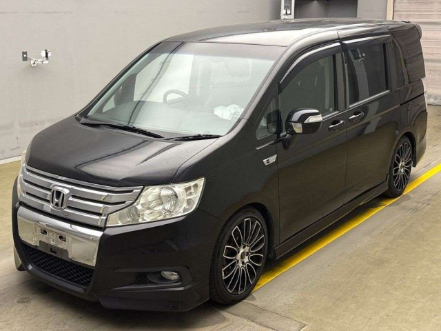 HONDA STEP WAGON 2010