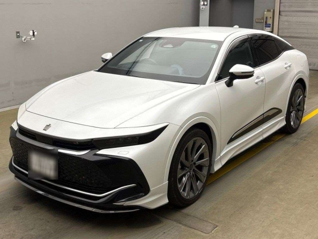 TOYOTA CROWN CROSSOVER 2024