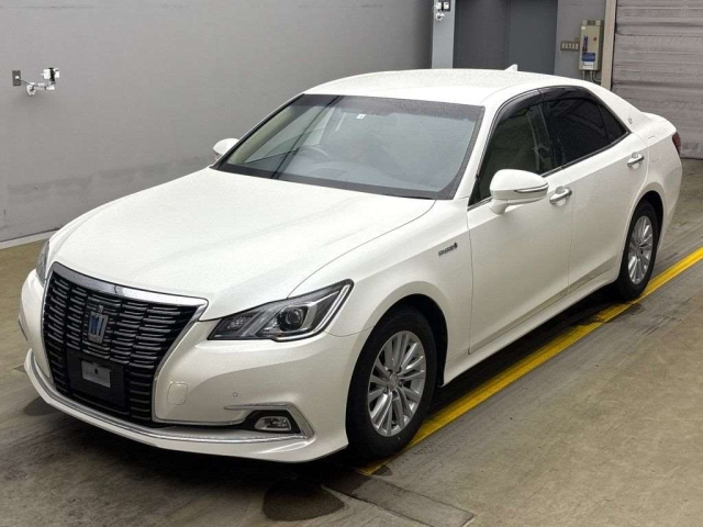 TOYOTA CROWN 2016